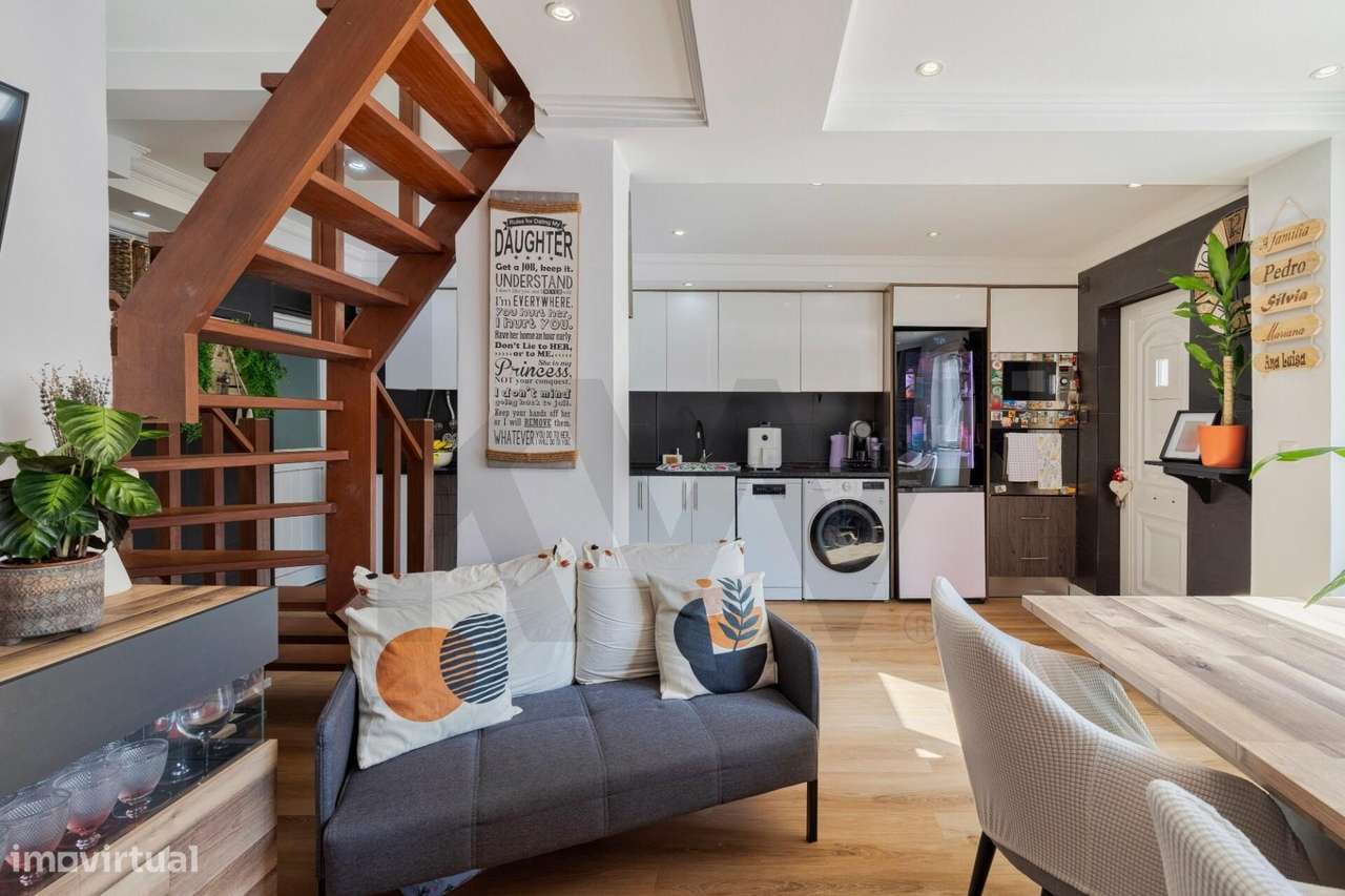 Para venda: Moradia no centro da Costa da Caparica - Grande imagem: 3/30