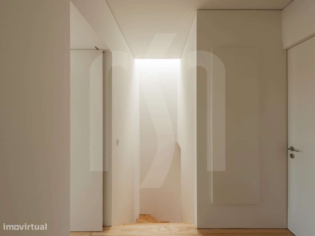 Moradia T4 em Banda no Bairro António Aroso | Porto - Grande imagem: 5/9