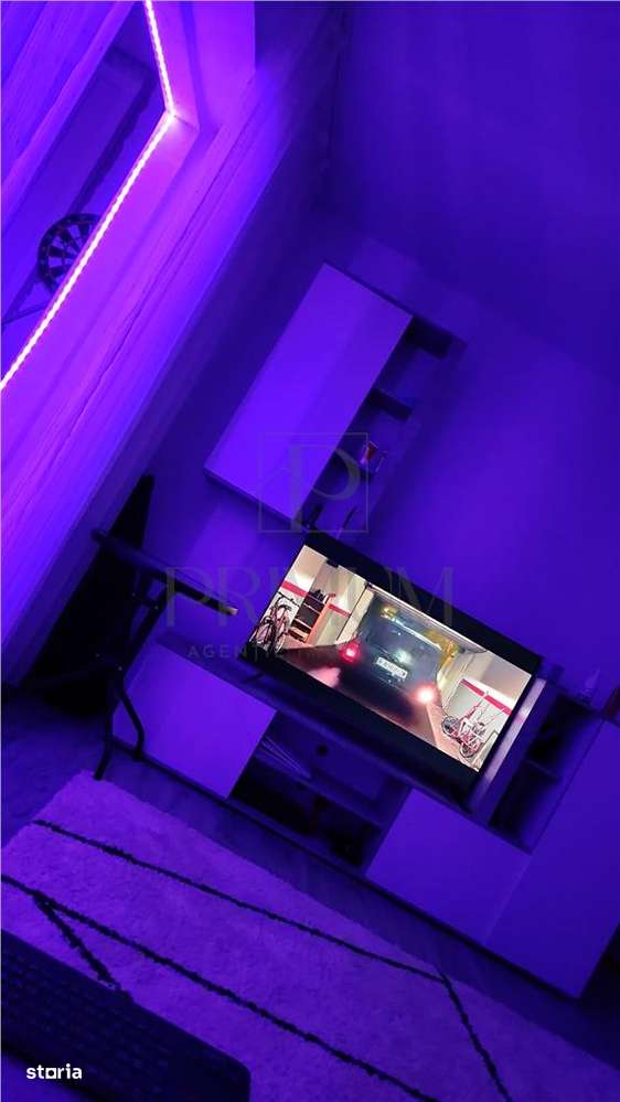 UMT - 3 CAM - DECOMANDAT - ETJ.2 - 2 BAI -  RENOVATMOBILAT - CENTRALA - Imagine principală: 5/11