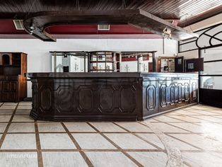 Restaurante / Espaço Comercial em zona Popular de Carvoeiro - Grande imagem: 2/25