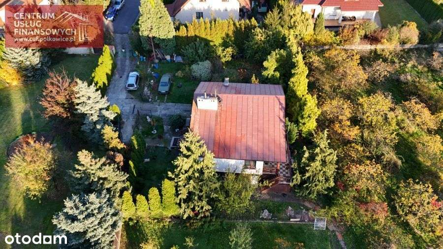 Dom wolnostojący na sprzedaż-1