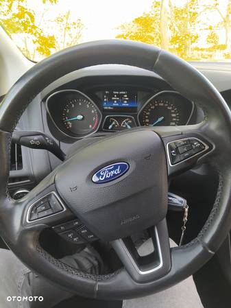 Ford Focus 1.0 EcoBoost Trend ASS - 16