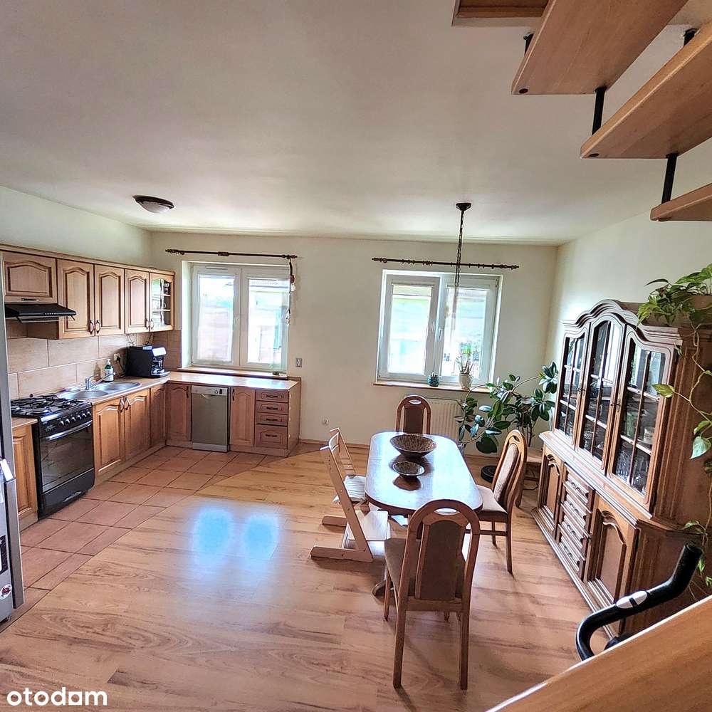 Dwupoziomowy apartament z balkonem i garażem - Pełny obrazek: 3/13