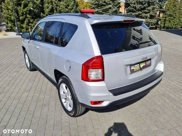 Jeep Compass 2.0 4x2 Limited - 26