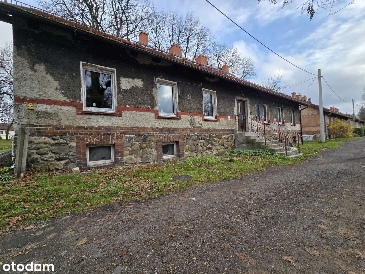 Bezpośrednio | kamienica z potencjałem | nowy dach, okna, elektryka-1