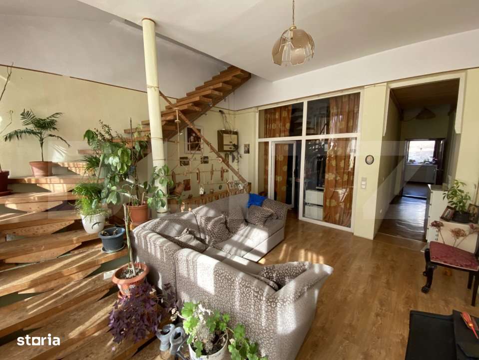 Casa 7 camere, 210 mp utili,  800 mp teren, Grigorescu - Imagine principală: 3/12