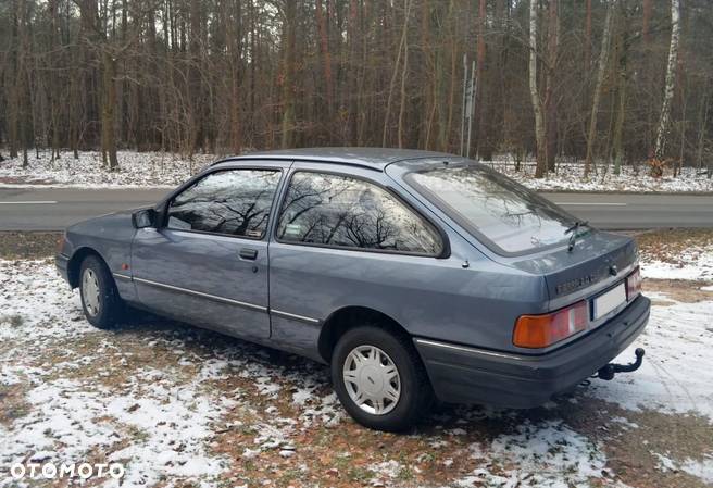 Ford Sierra - 10