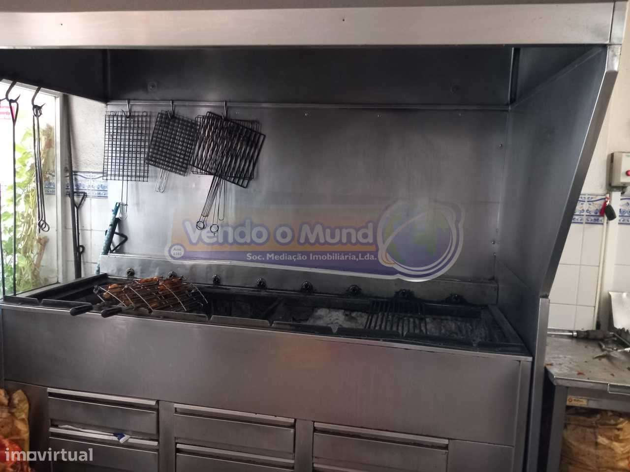 Churrasqueira em Benavente para trespasse (B462) - Grande imagem: 4/17