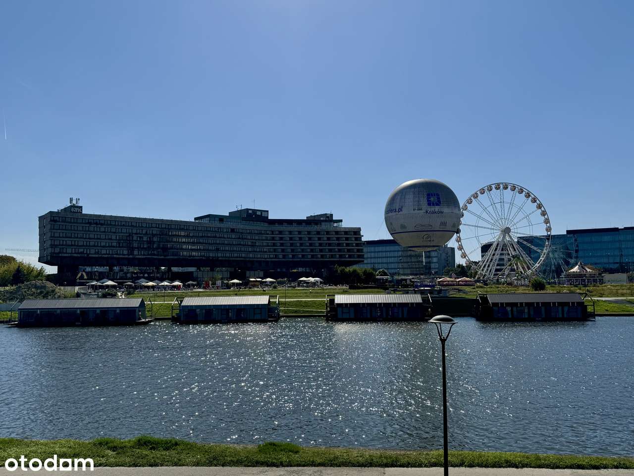 3-pok. piękne mieszkanie przy Bulwarach, widok na Wisłę, taras-14