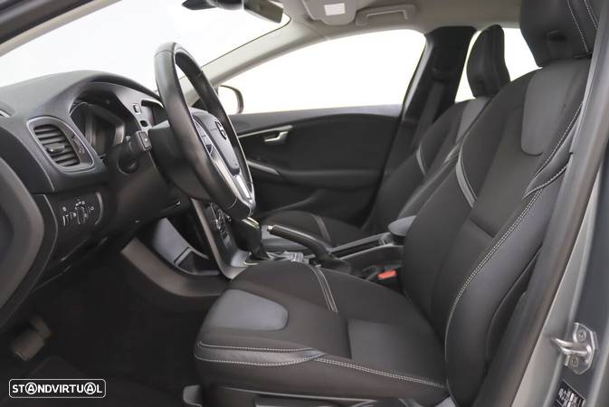 Volvo V40 1.5 T3 Sport Edition Plus Geartronic - 5