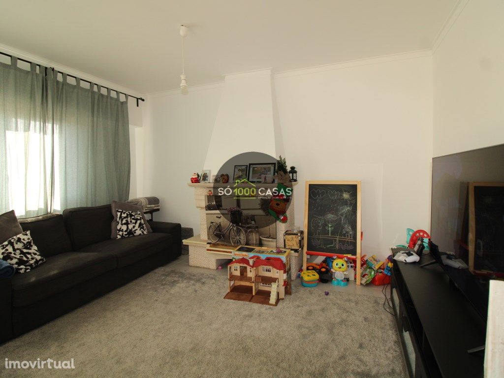 Apartamento T2 na Arroja