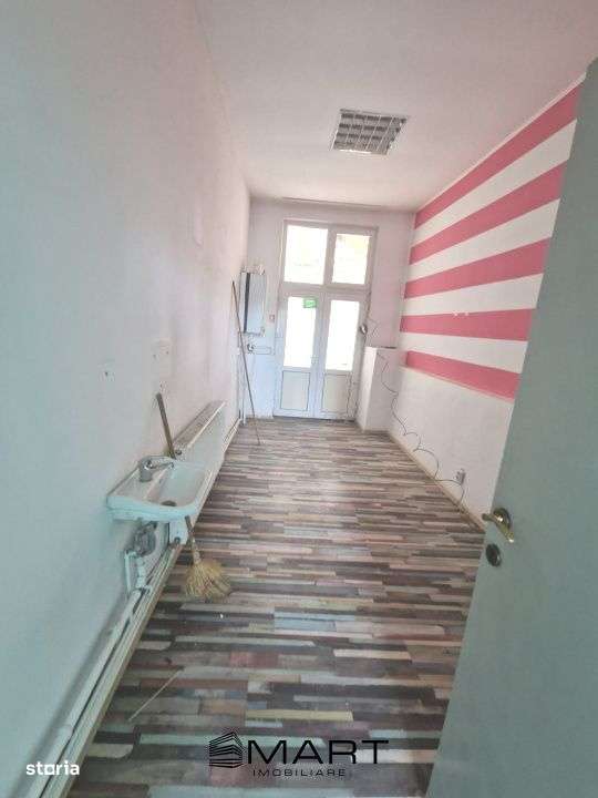 Spatiu de inchiriat in zona Semaforului - Imagine principală: 4/4