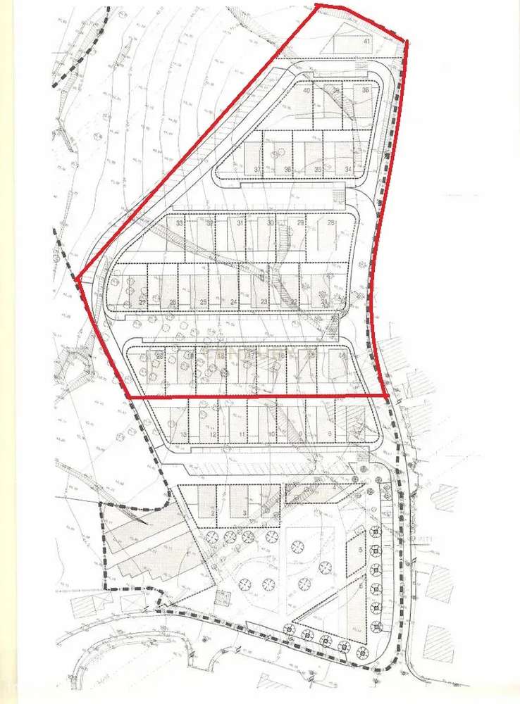 Terreno com viabilidade de construção de urbanização (moradias e apart - Grande imagem: 5/5