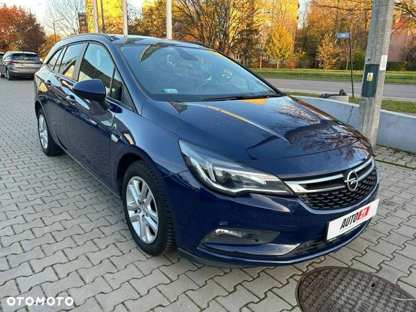 Opel Astra V 1.6 CDTI Dynamic S&S - 3