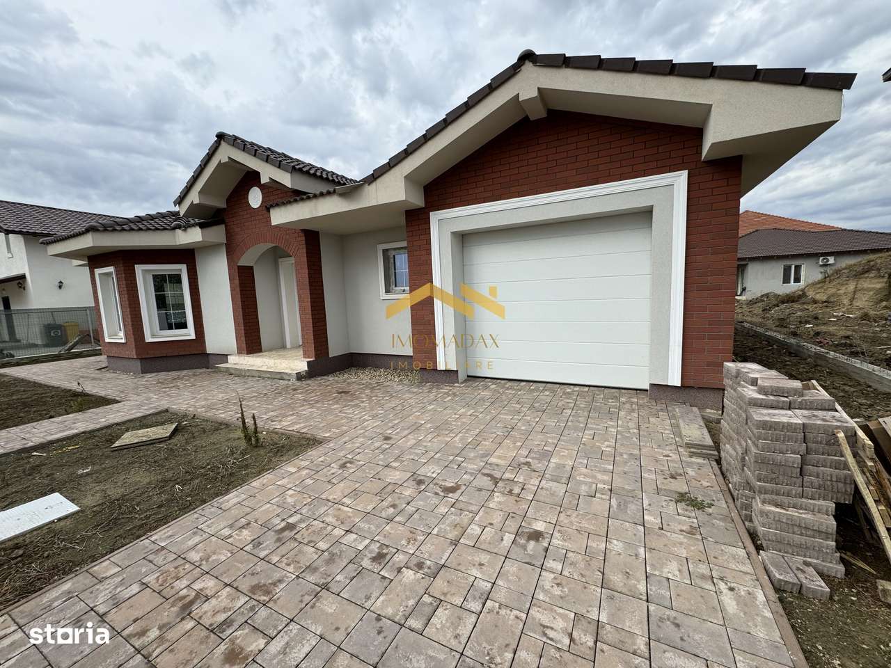 Mosnita Veche-Casa Individuala-Finisaje la Alegere - Imagine principală: 3/16