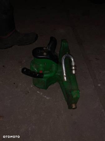 John Deere Zaczep Rozstaw 390 - 2