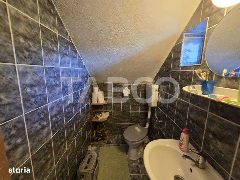 Casa de vanzare 3 camere 107 mp construiti 900 mp teren in Tocile-13