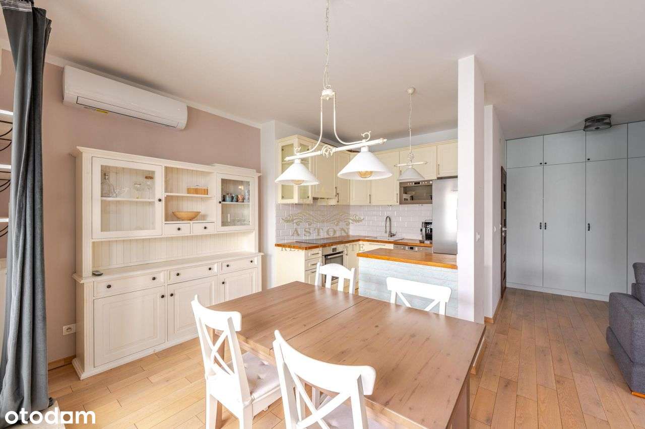 Dwupoziomowy, jasny apartament • ostatnie piętro •-3