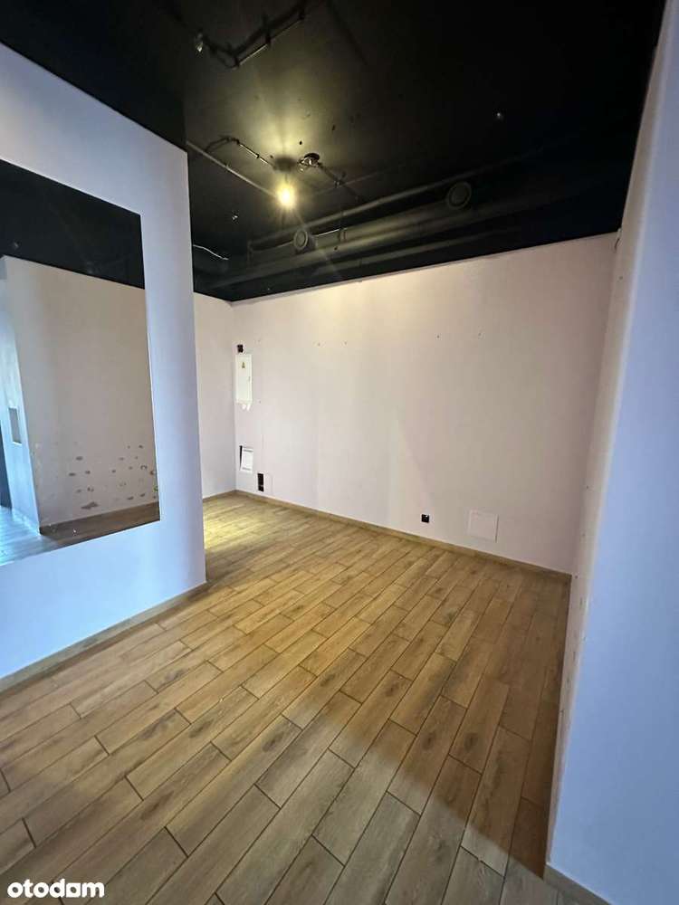 Lokal usługowy 90 m² - Metro Wilanowska – duże witryny, po remoncie - Pełny obrazek: 3/5