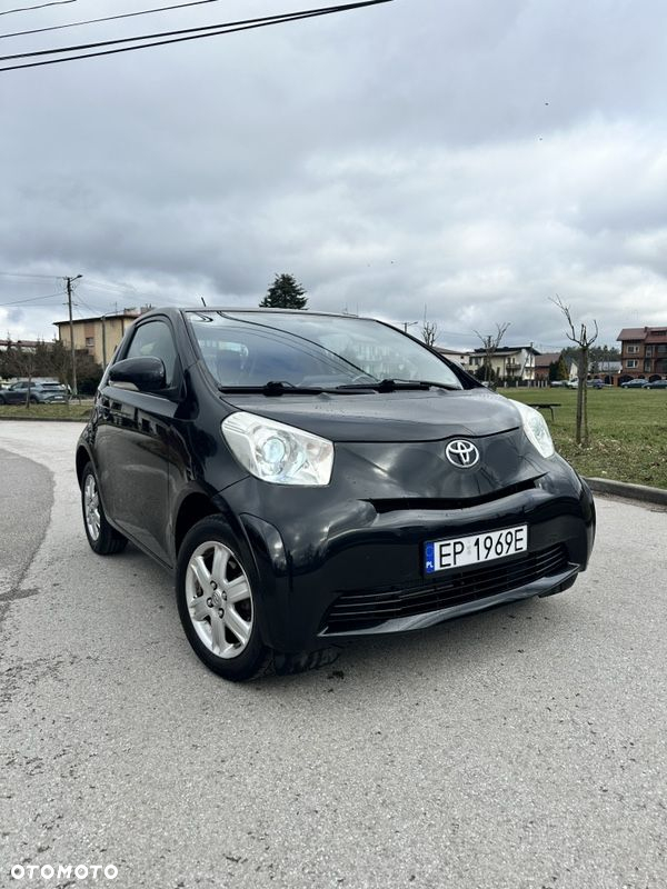 Toyota iQ 1.0 - 6