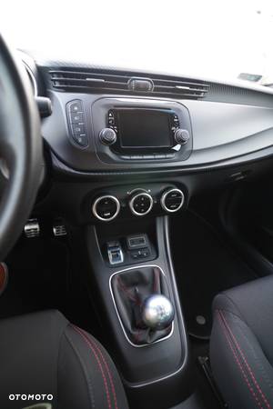 Alfa Romeo Giulietta 1.4 TB Sprint - 8