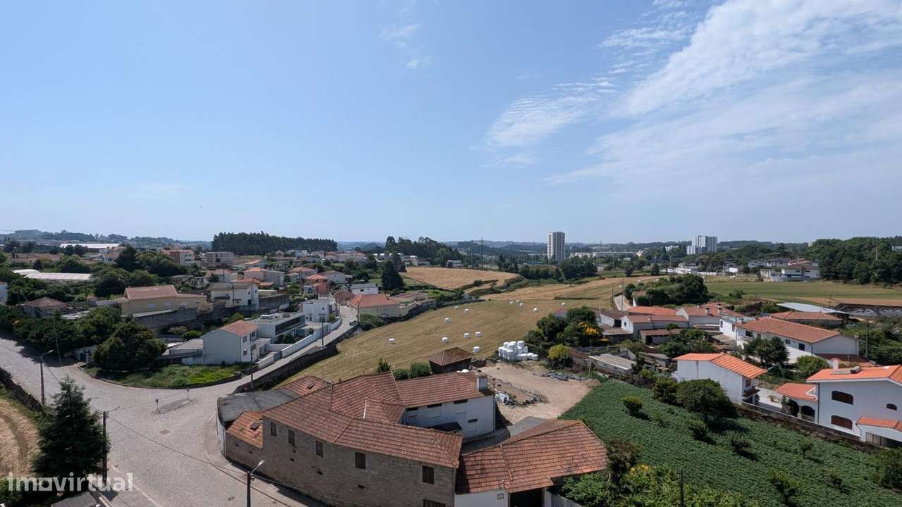 Excelente Apartamento T2 à venda na Maia-26