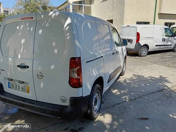 Opel Combo 1.6 Cdti 3 LUGARES - 4