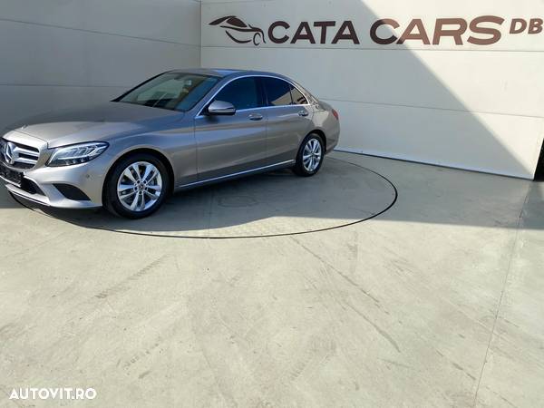 Mercedes-Benz C 220 d T 9G-TRONIC Avantgarde - 5