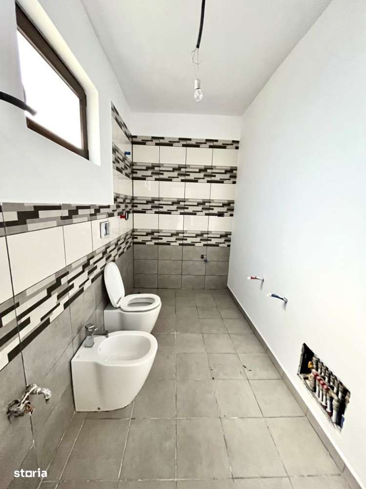 Vila NOUĂ Chercea 180mp - Imagine principală: 4/8