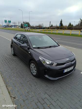 Kia Rio 1.2 M - 3