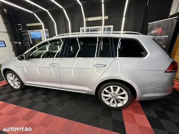 Volkswagen Golf 2.0 BlueTDI DSG Highline - 9