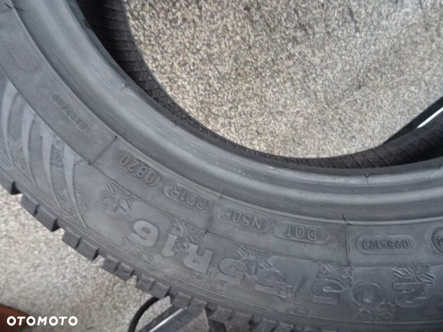 205/55/R16 91H DUNLOP SP WINTER SPORT 4D - 9