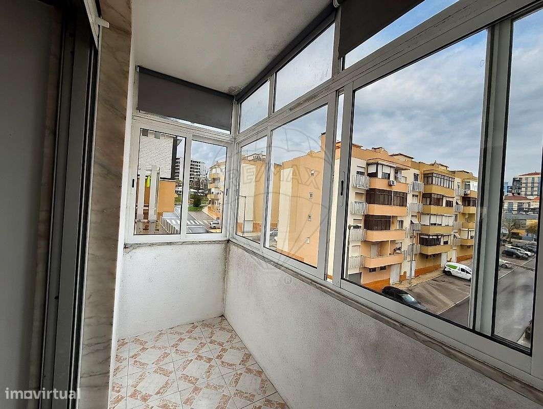 Apartamento T2 para arrendamento - Grande imagem: 5/9