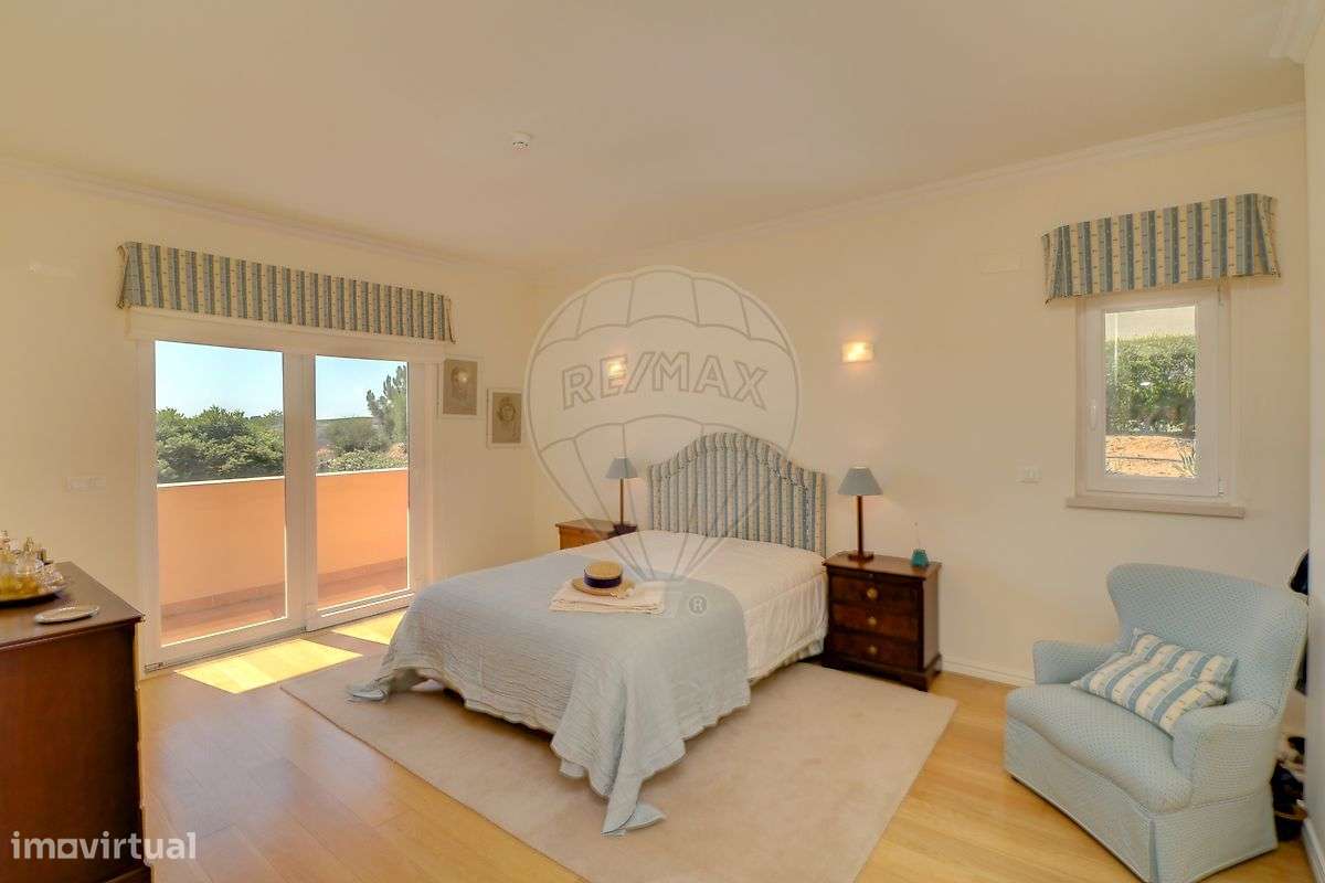 Moradia T4 para venda-17