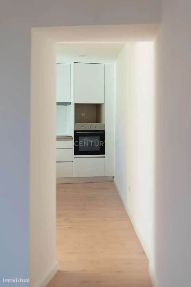 Moradia T3 de dois pisos com terreno totalmente renovada a cinco minut - Grande imagem: 5/60