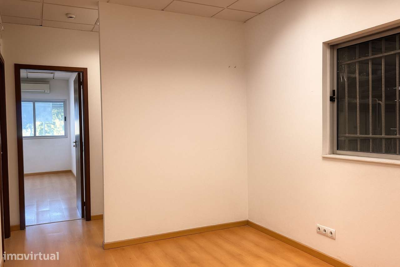 Armazém em Alféloas, Anadia-10