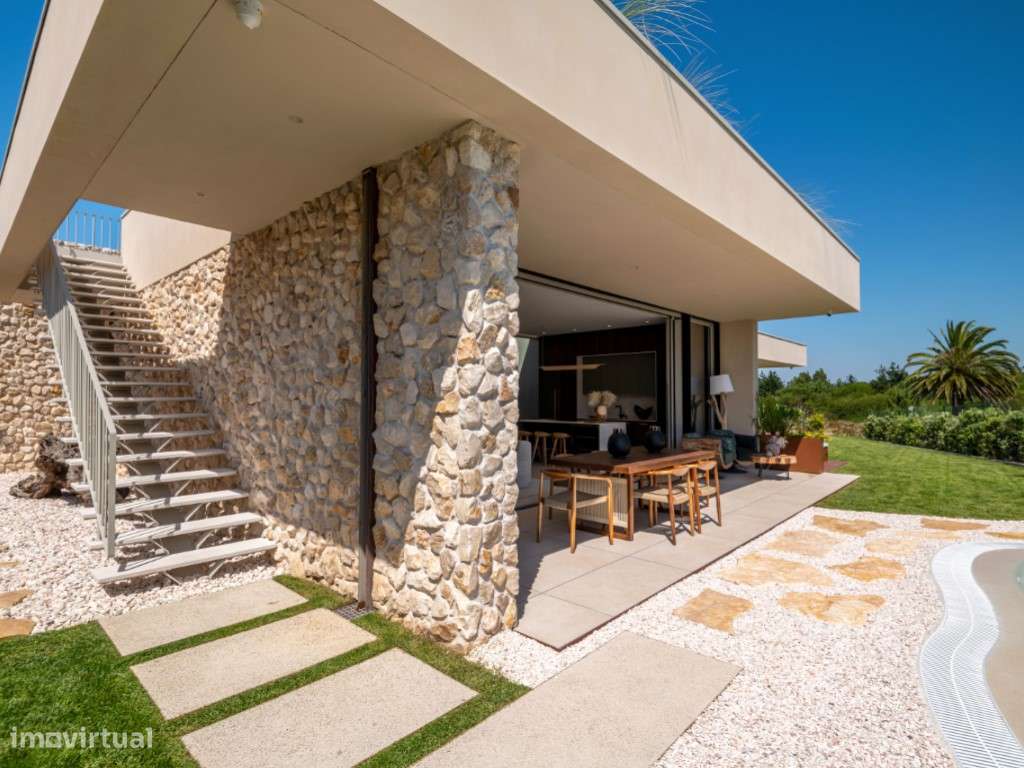 Moradia de extraordinária qualidade junto à lagoa, golfe e praia-37