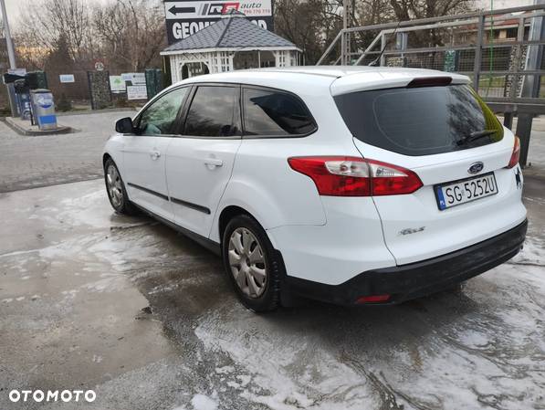 Ford Focus - 1