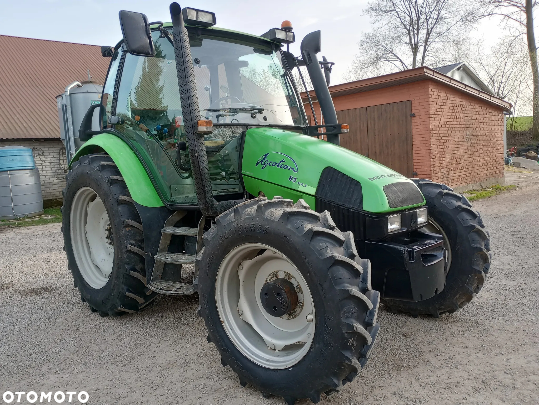 Deutz-Fahr Agrotron 85 - 17