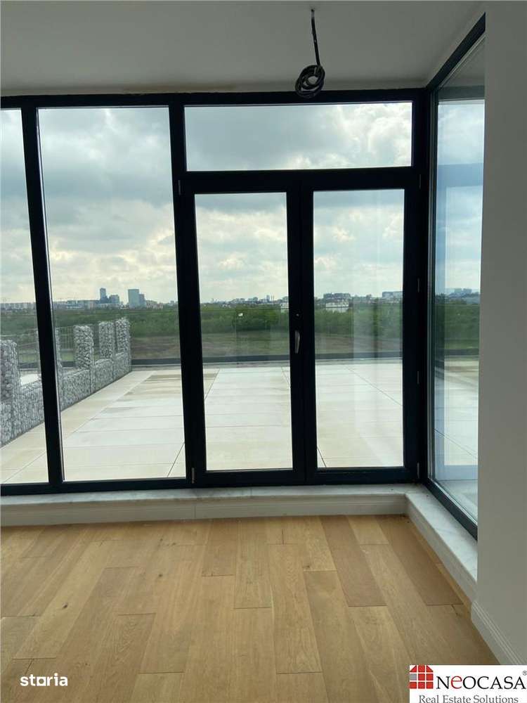 Penthouse-Triplex Complex Bellaire 135 mp utili - 115 mp terasa