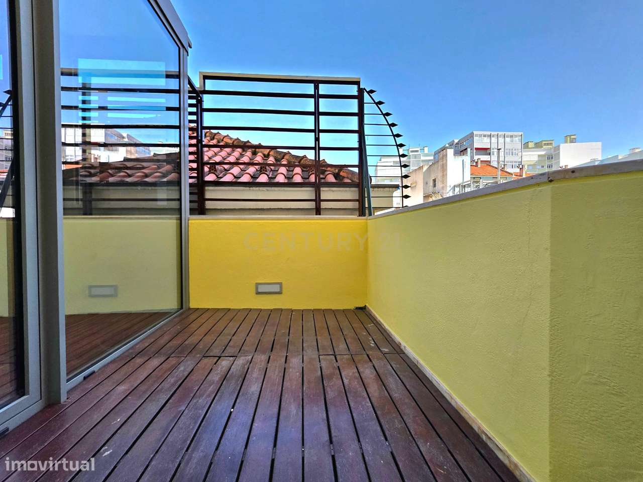 Exclusivo Apartamento T2 no Campo Grande - Grande imagem: 2/25