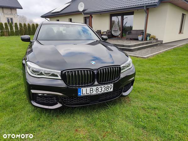 BMW Seria 7 750Li xDrive - 12