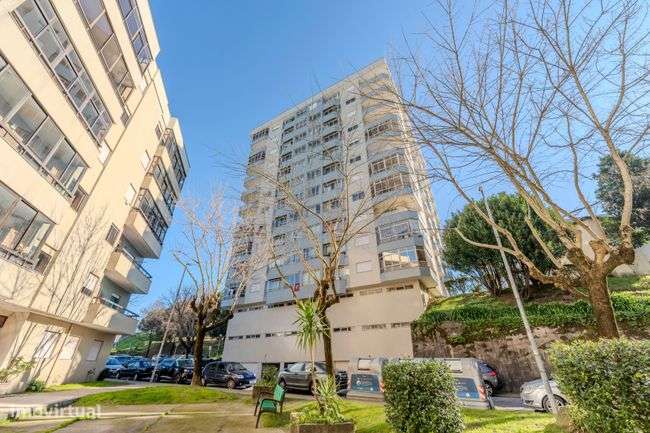 Apartamento T3 em São vicente, junto ao centro-28