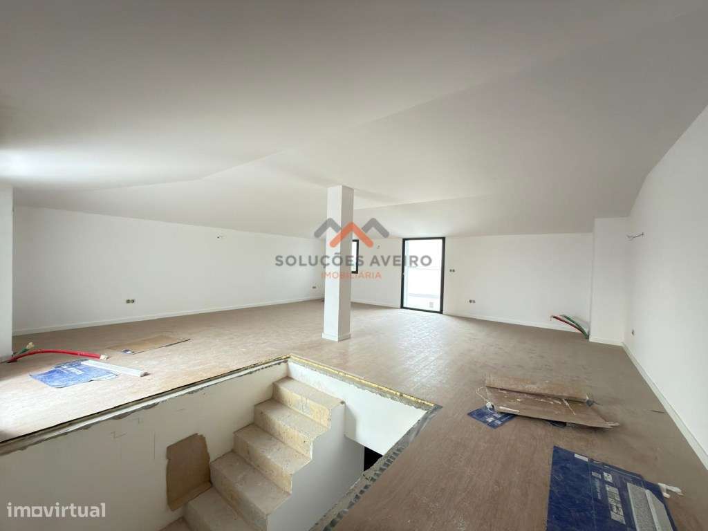 Apartamento T3 Duplex com Terraço | 3 WC | Garagem e Arrumos - Cent...-20