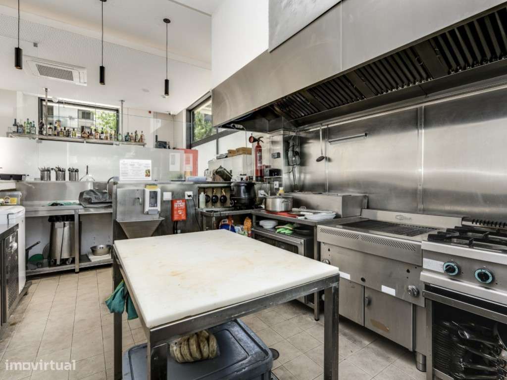 Trespasse de Restaurante em Localização Privilegiada - Lisboa-12