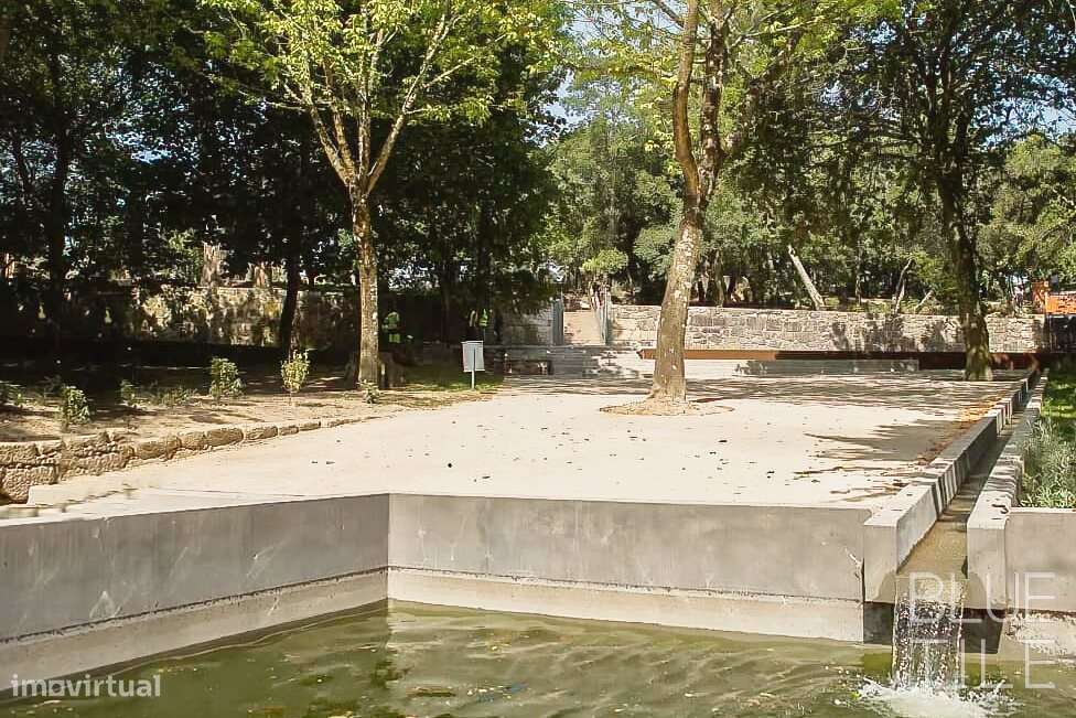 Apartamento T1 - voltado para o parque do Covelo, com lugar de garagem-26