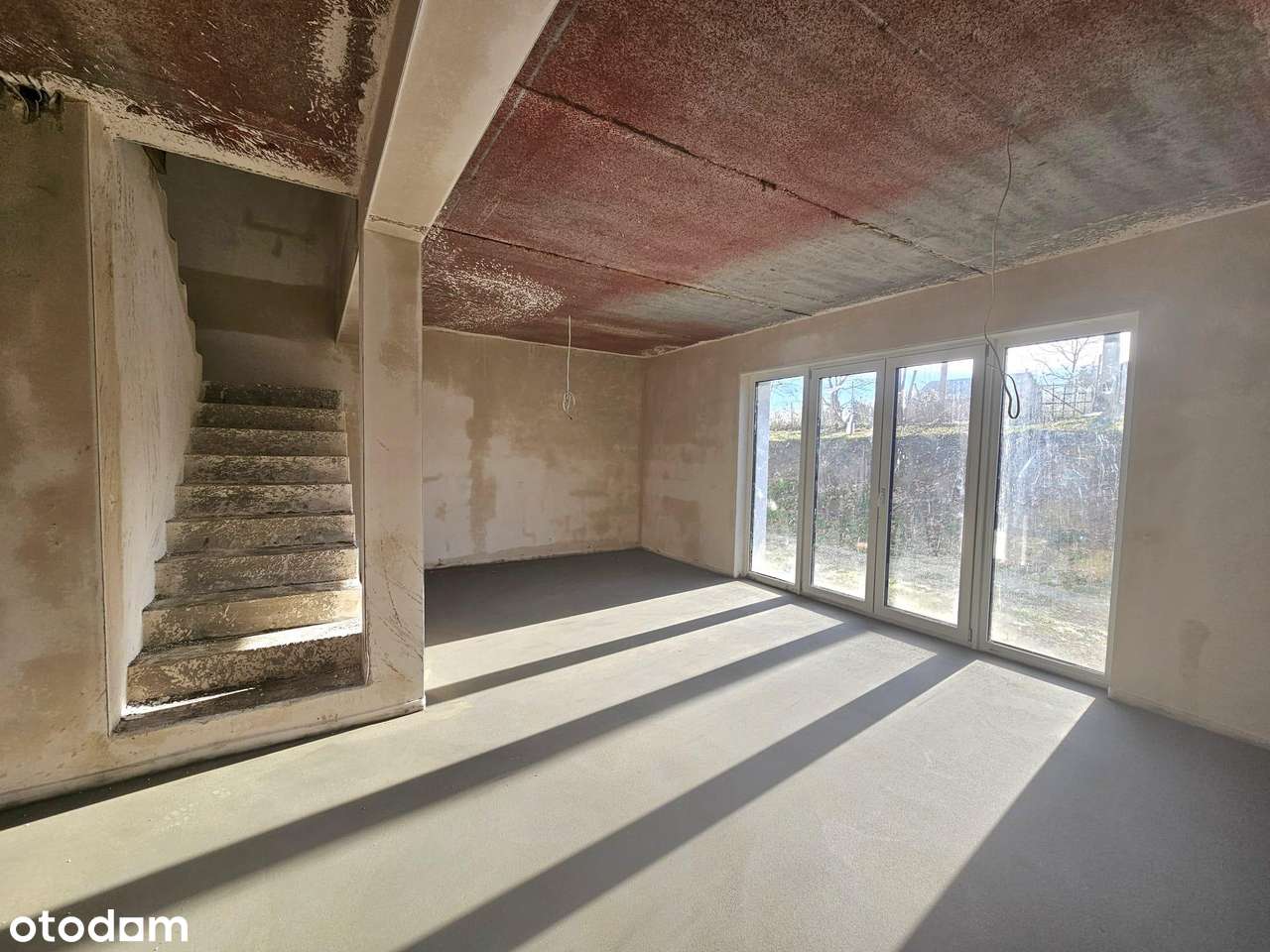 Przestronny dom ogródek 4 sypialnie garaż-6