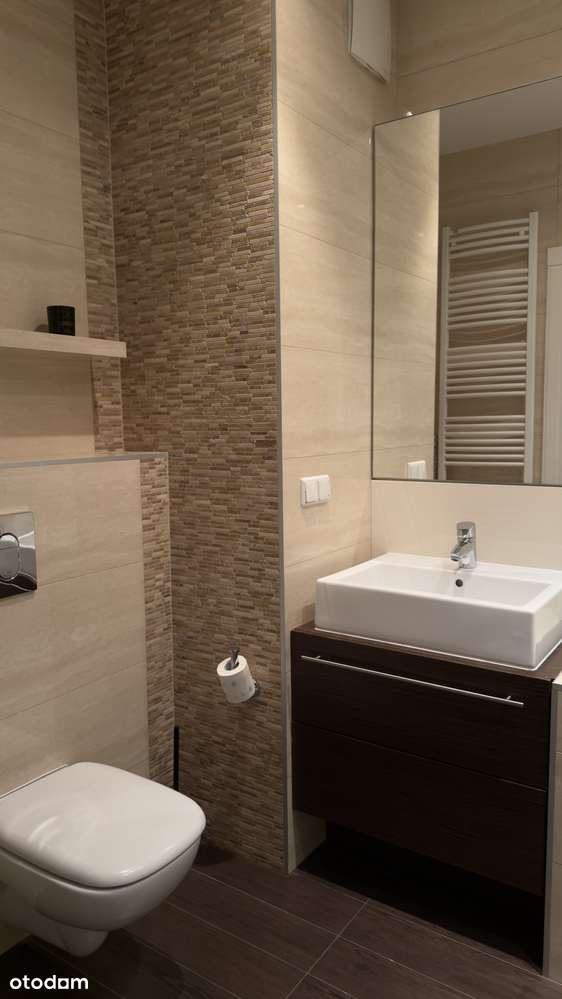 Grzybowska 4 - przestronny, 2 pokojowy apartament z garażem - Pełny obrazek: 5/7