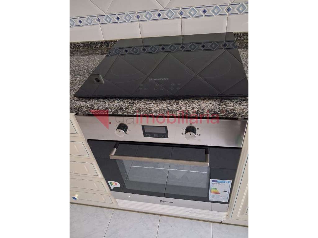 Apartamento T2+2 em Paredes, Alenquer-28