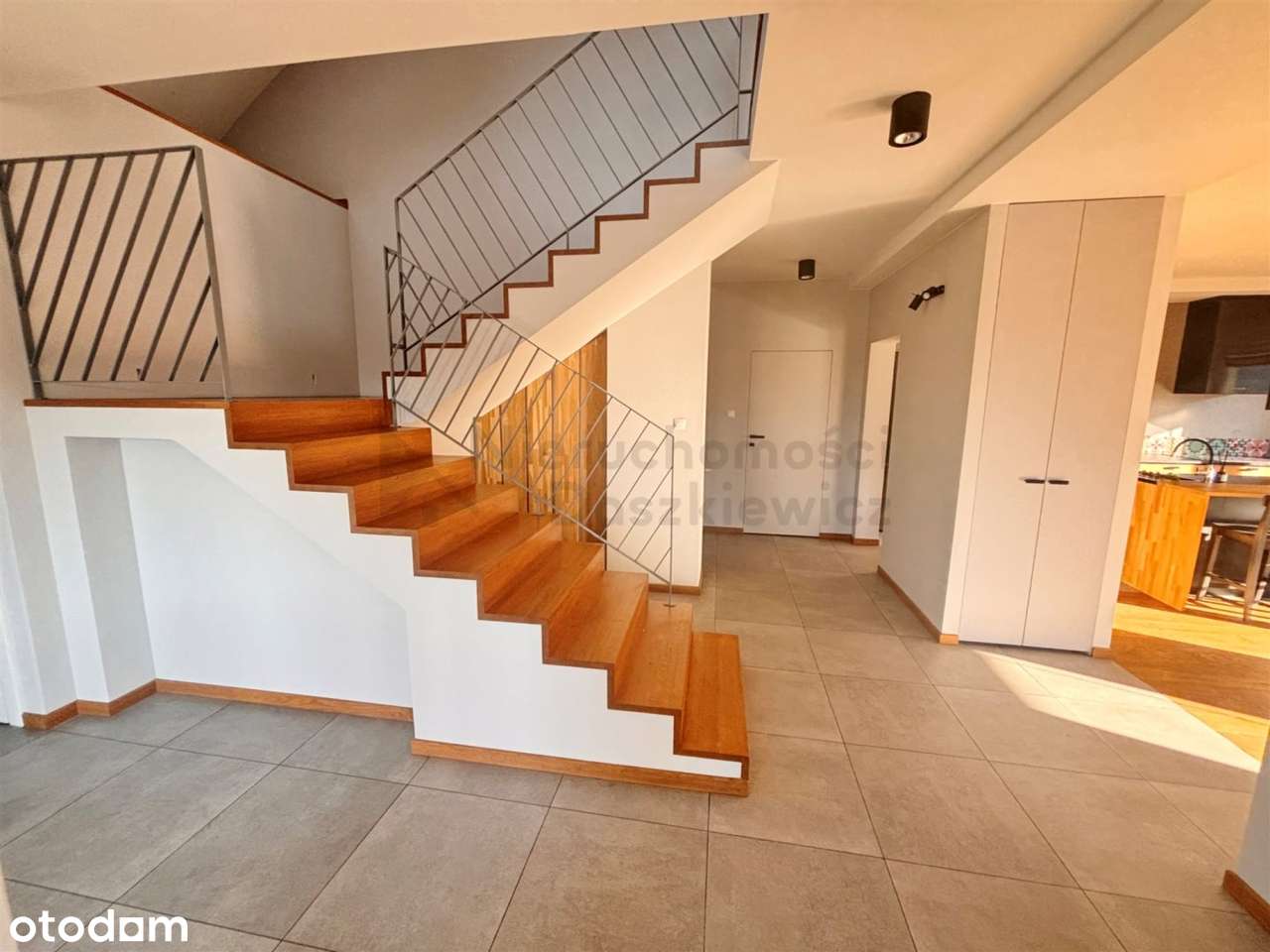 6-7 pok. KABATY | 2011r. | ciche | 2xGARAŻ + PIWNICA | pod lasem-12